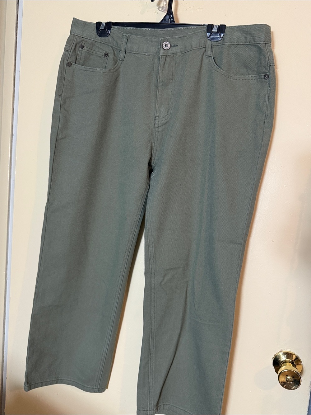 Umgee Olive Cropped Straight-Leg Pants